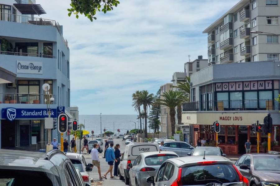 To Let 3 Bedroom Property for Rent in Sea Point Western Cape